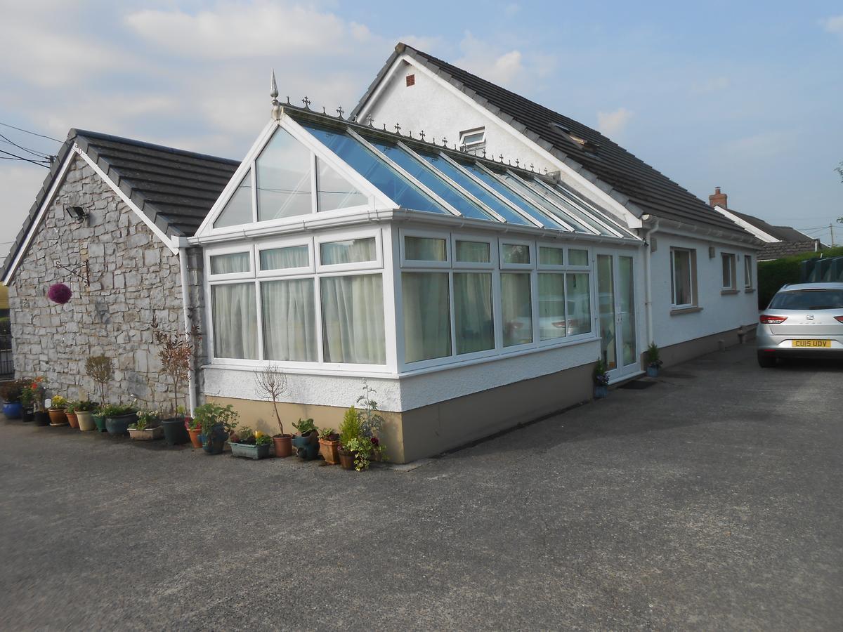 Lletygwilym, Heol Dwr Bed & Breakfast Kidwelly ภายนอก รูปภาพ